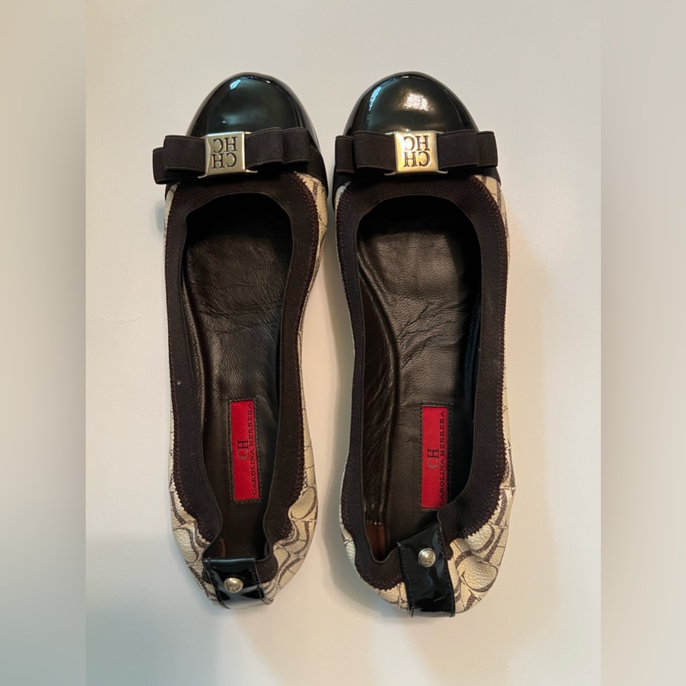 ✅Carolina Herrera flats